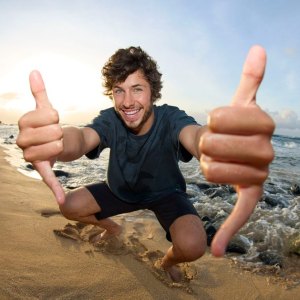 Juanpa Zurita en la serie On the Edge