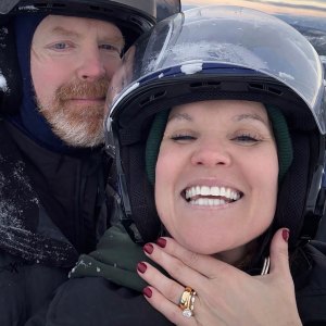 Feature HGTV Star Leslie Davis 6 Figure Salary Revealed in Divorce Docs 02