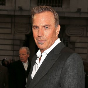 Feature Kevin Costner 2605 Us Weekly Cover Story
