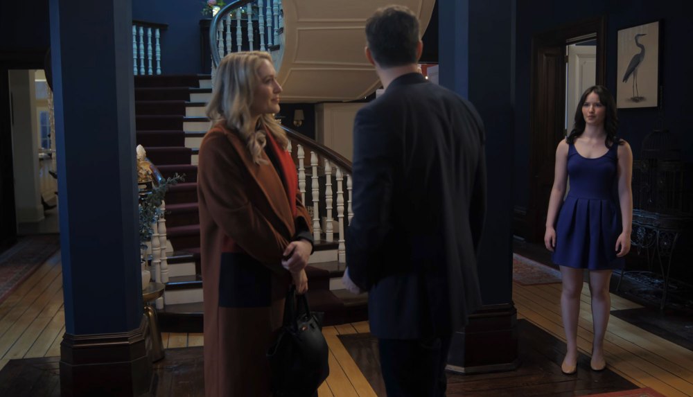 Finding Her Edge Fans Notice Major Editing Mistake