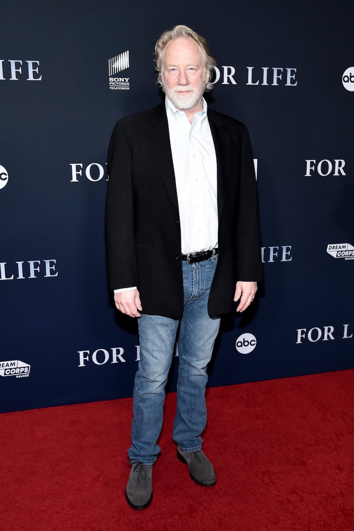 Timothy Busfield Location Unknown Amid Child Abuse Arrest Warrant: Reports
