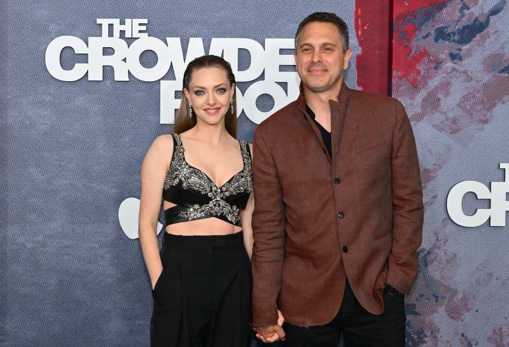 GettyImages-1258362577 Amanda Seyfrieds Most Honest and Blunt Quotes thomas sadoski