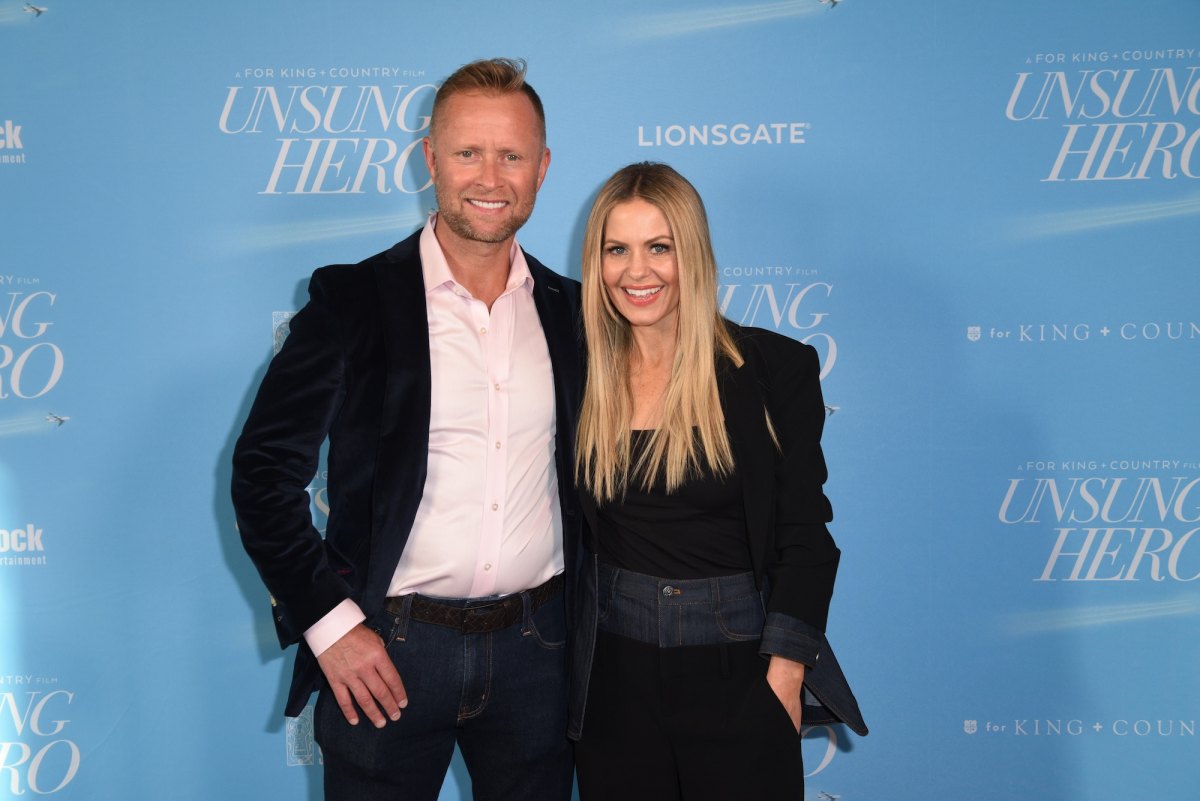 GettyImages-2149057334 Candace Cameron Bure Recalls Feeling ‘Stuck’ During Low Moments of Marriage