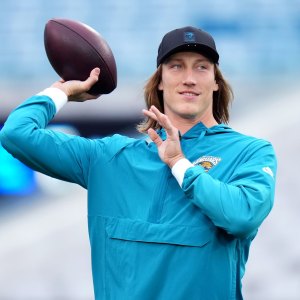 GettyImages-2254619960 Trevor Lawrence Celebrates Daughters 1st Birthday With Pregame Tribute