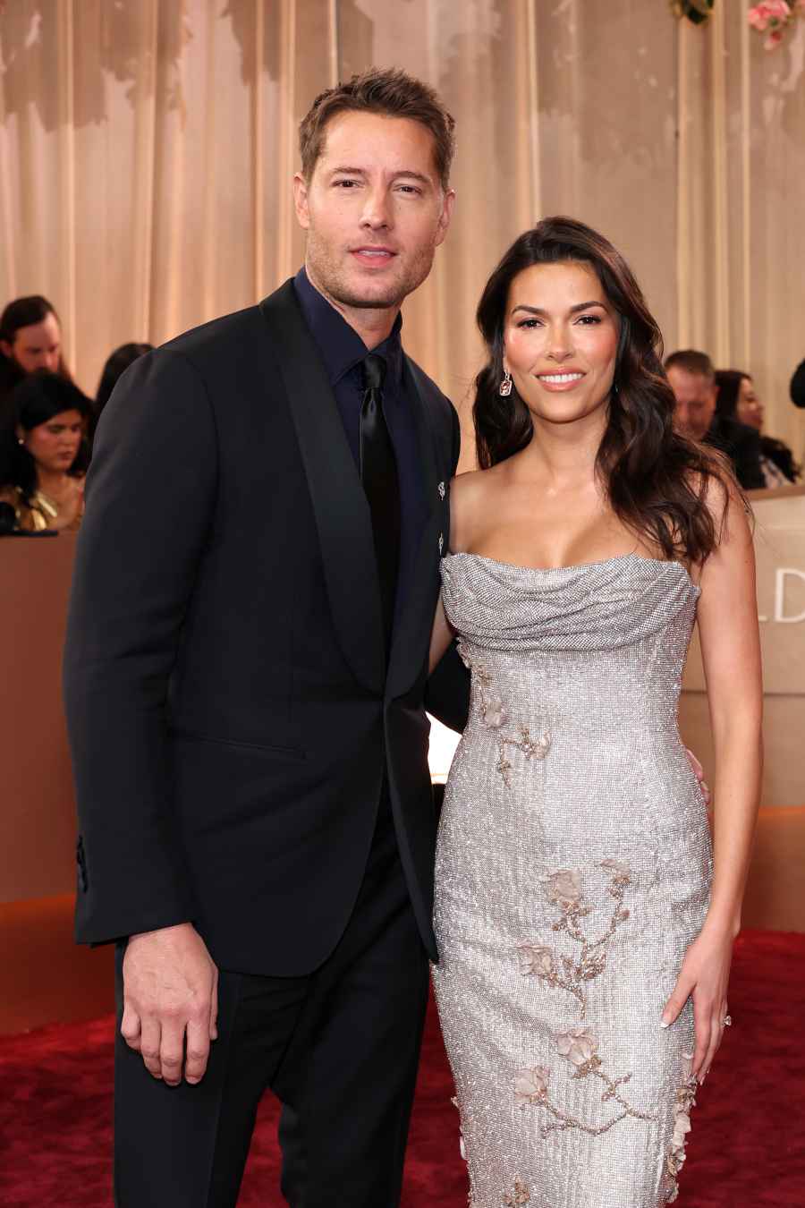 Justin Hartley and Sofia Pernas