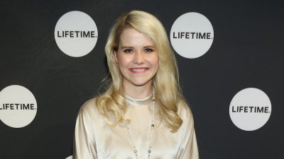 How Many Siblings Does Elizabeth Smart Have? Meet the Kidnapping Survivor’s 4 Brothers and 1 Sister