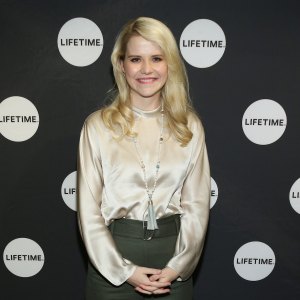 How Many Siblings Does Elizabeth Smart Have? Meet the Kidnapping Survivor’s 4 Brothers and 1 Sister