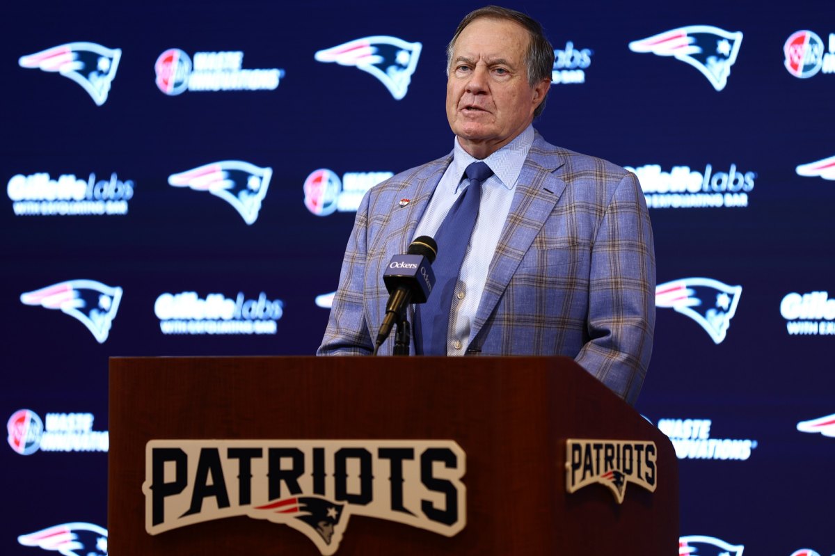 Bill Belichick Reportedly Snubbed for NFL Hall of Fame: Patriots React | Us  Weekly