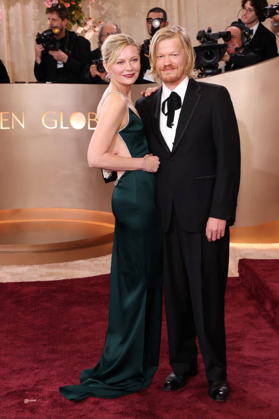Hottest Couples at the 2026 Golden Globe Awards Kirsten Dunst and Jesse Plemons