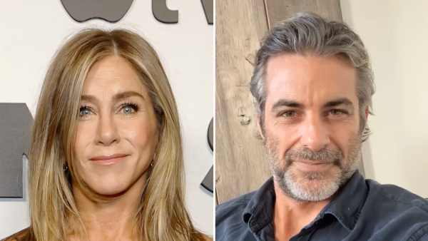 Jennifer Aniston s Boyfriend Shares Sweet Pic to Celebrate New Year