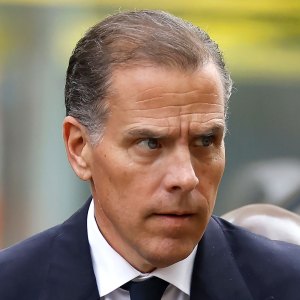 Promo Hunter Biden Responds to Ex Lunden Roberts Saying He Should Be Arrested for Not Seeing 7-Year-Old Daughter