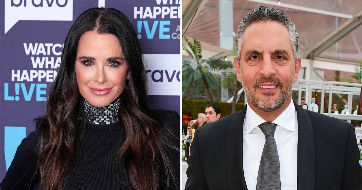 Image for Where Kyle Richards and Ex Mauricio Umansky Stand After Holiday Reunion