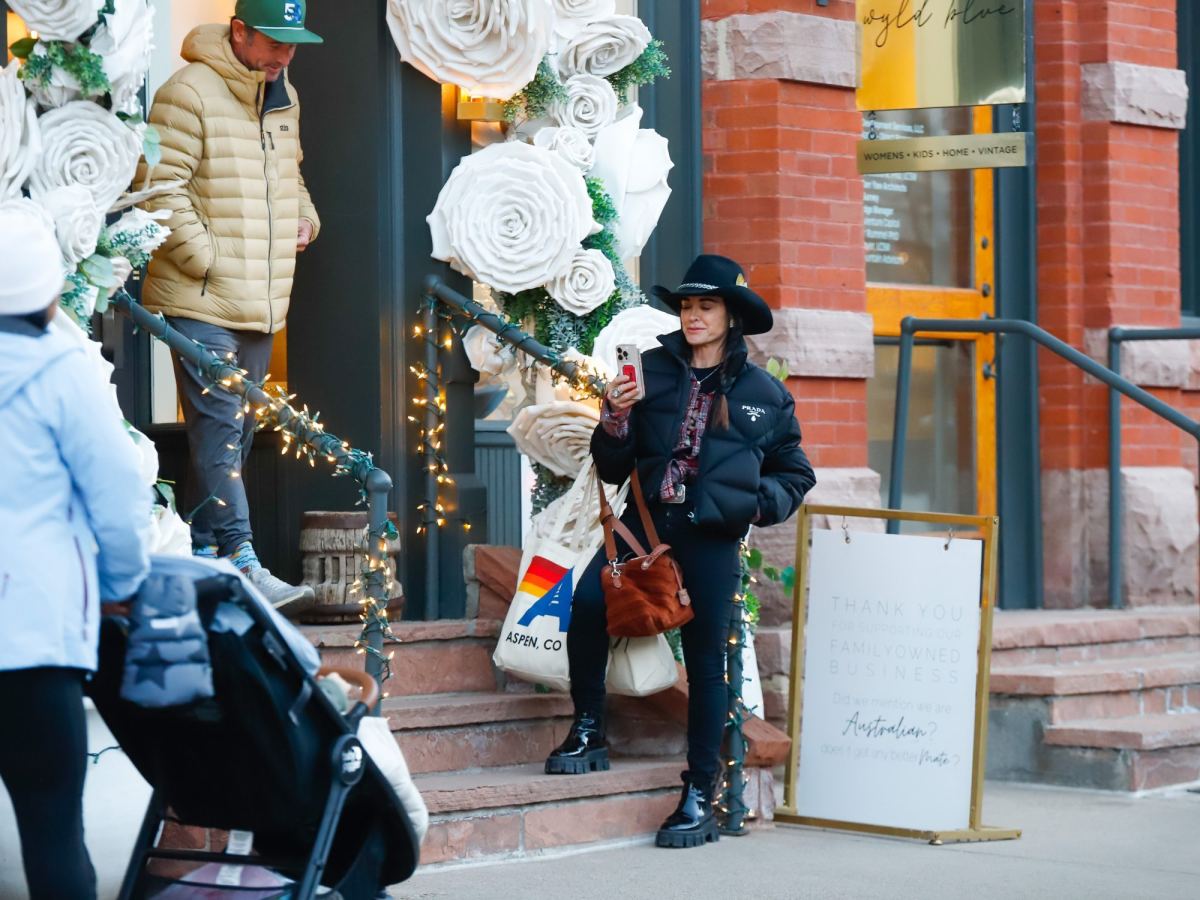 ASPEN, CO - DECEMBER 22: Kyle Richards is seen on December 22, 2025 in Aspen, Colorado. (Photo by BG041/Bauer-Griffin/GC Images)