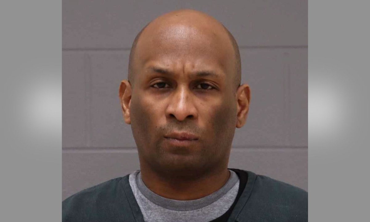 Michigan Man Called 911 After Shooting, Later Admitted to Killing His Fiancee and Her 2 Teens