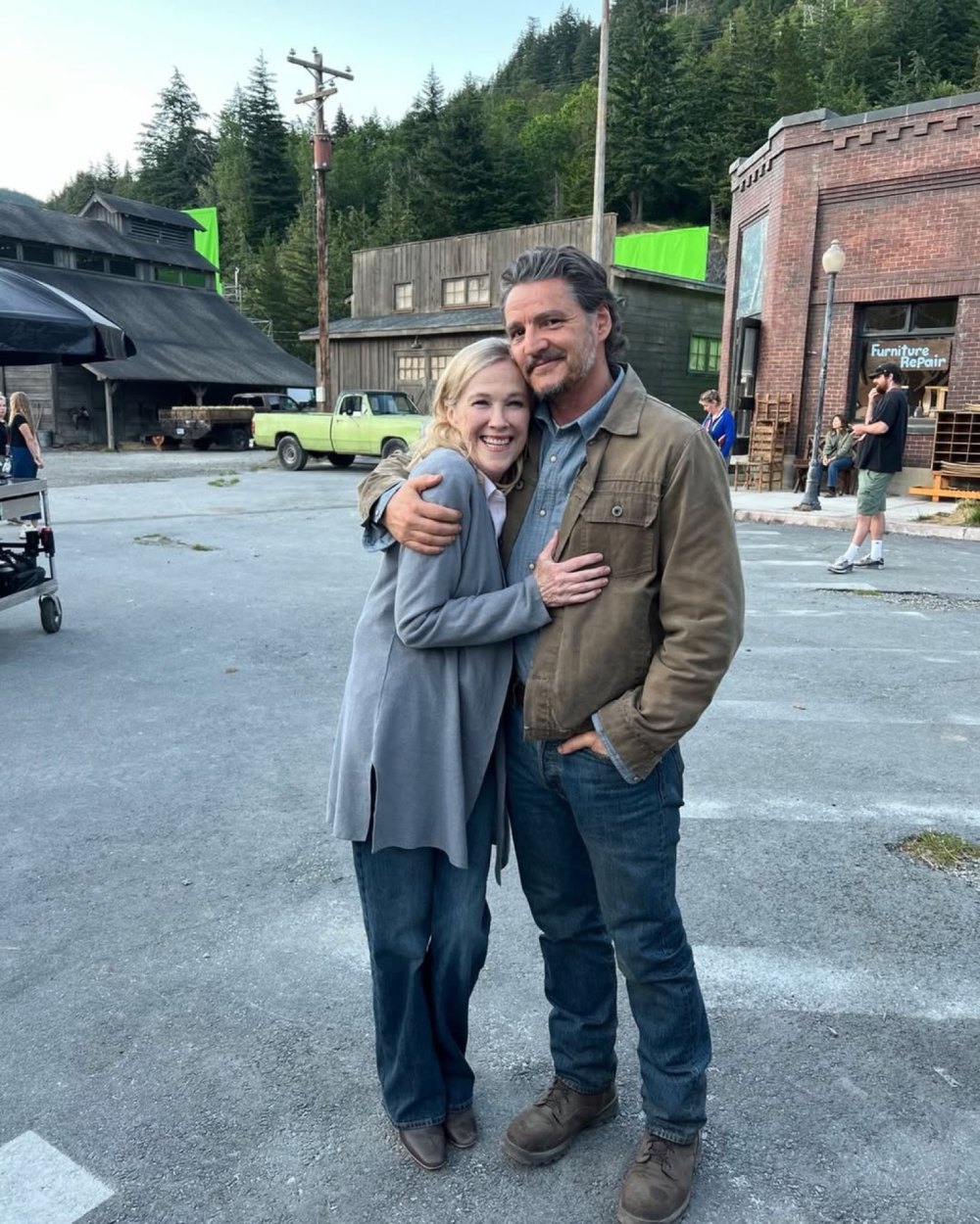 Pedro Pascal, Catherine O'Hara