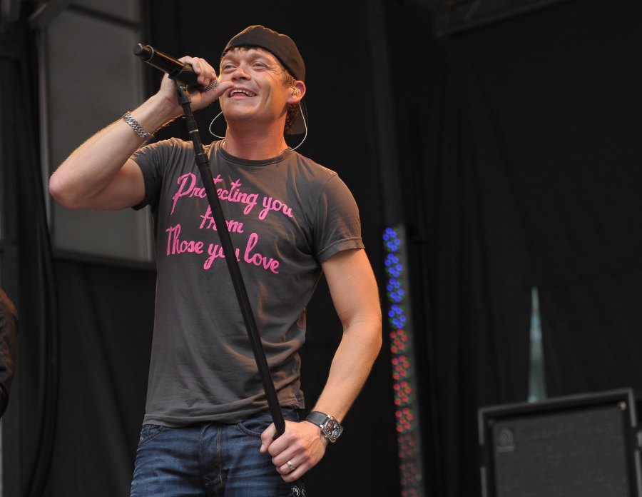 Brad-Arnold-Death-Update-GettyImages-120054309