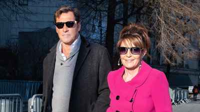 Ex NHL Star Ron Duguay and Sarah Palin Have Long Distance Relationship