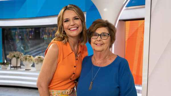 Detectives in Savannah Guthrie’s Mom Nancy Guthrie’s Disappearance Are ‘Stuck’ on a Motive