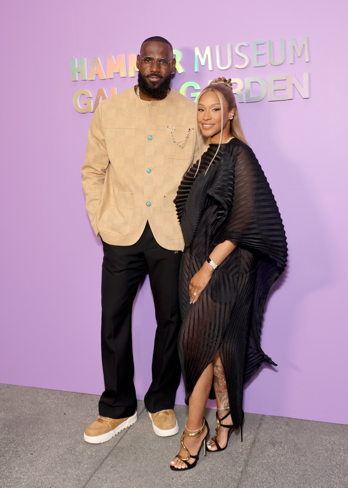 LeBron James’ Wife Savannah James Stirs Debate With Strip Club ...