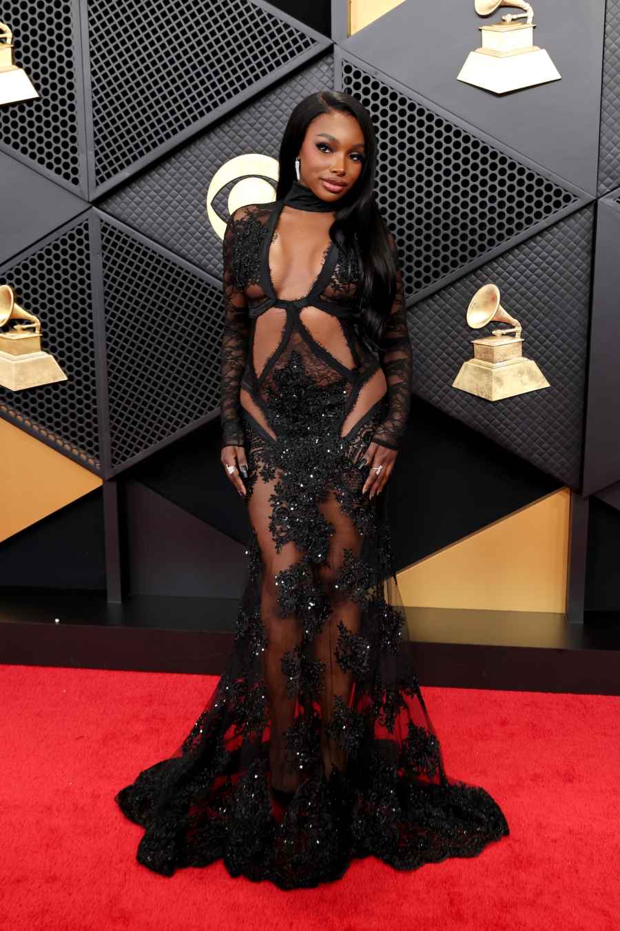 The Sexiest Naked Dresses at the 2026 Grammys Red Carpet Included Sabrina Carpenter’s Look and More