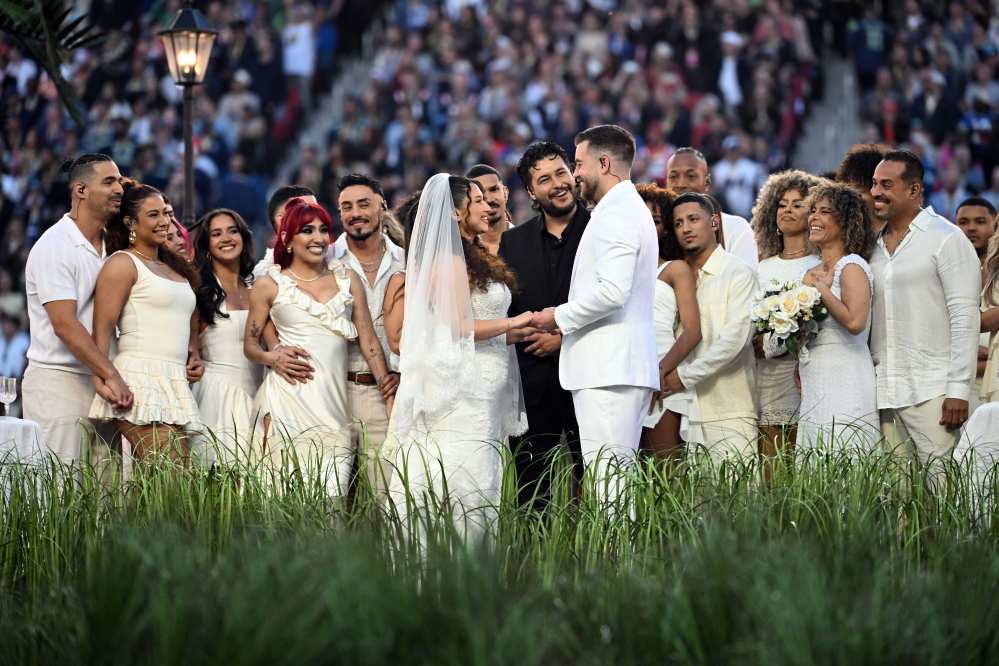 Eleisa &ldquo;Elli&rdquo; Aparicio y Thomas &ldquo;Tommy&rdquo; Wolte, la pareja real que se cas&oacute; en el Super Bowl.
