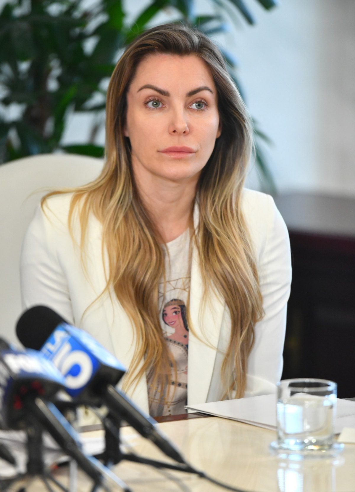 GettyImages-2262181037-crystal-hefner