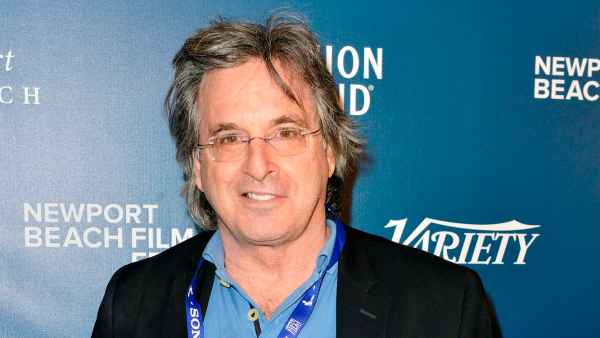 Lizzie McGuire Cast React to Robert Carradine's Death at Age 71