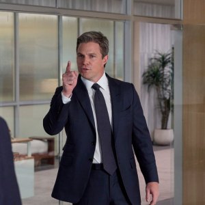 Suits LA