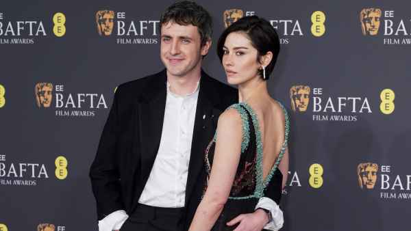 Paul-Mescal-and-Gracie-Abrams-GettyImages-2262986833