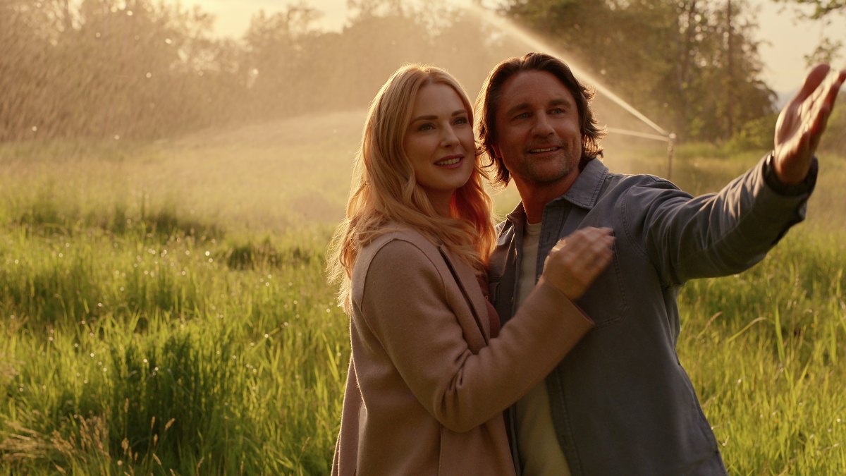 'Virgin River' Season 7 Trailer Teases Mel, Jack's Heartbreak Amid Baby Plans