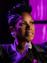 Sommore in Sommore: Chandelier Fly