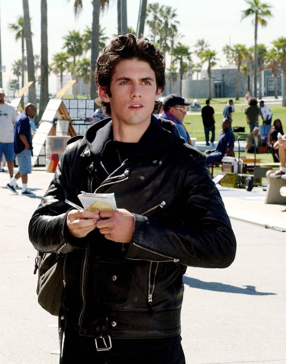 GILMORE GIRLS (spinoff), 'Here Comes The Sun', Milo Ventimiglia. Season 3, 2000-2007 Warner Bros.