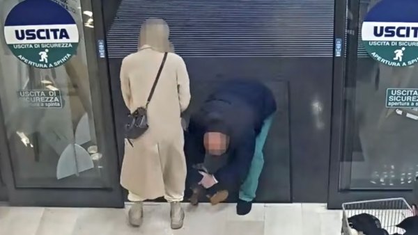 Video Shows Man Trying To Kidnap Toddler at Italian Supermarket