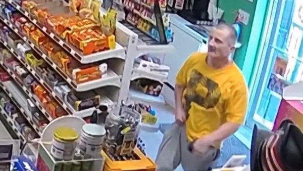 Video Shows Woman Escaping Ex Who Tried Kidnapping Her on Valentines Day
