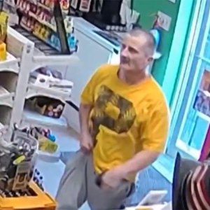 Video Shows Woman Escaping Ex Who Tried Kidnapping Her on Valentines Day