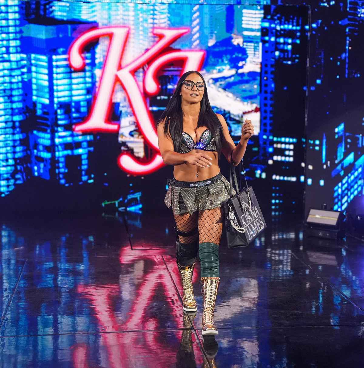 WWEs Kiana James Quit Her Job in Corporate America to Pursue Wrestling Dream