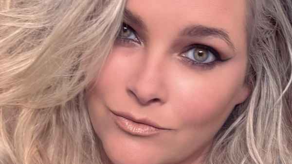 Americas Next Top Model Winner Whitney Thompson Says Tyra Banks Wasnt Initially Part of Netflix Doc