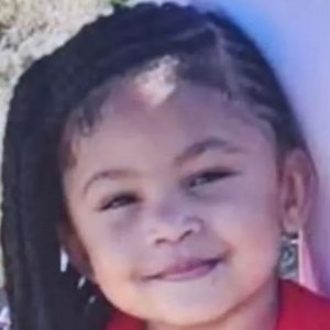 Cadaver Dog Aiding in Search for Missing 2-Year-Old Alabama Girl Whose Mom Is ‘Only Known Suspect’