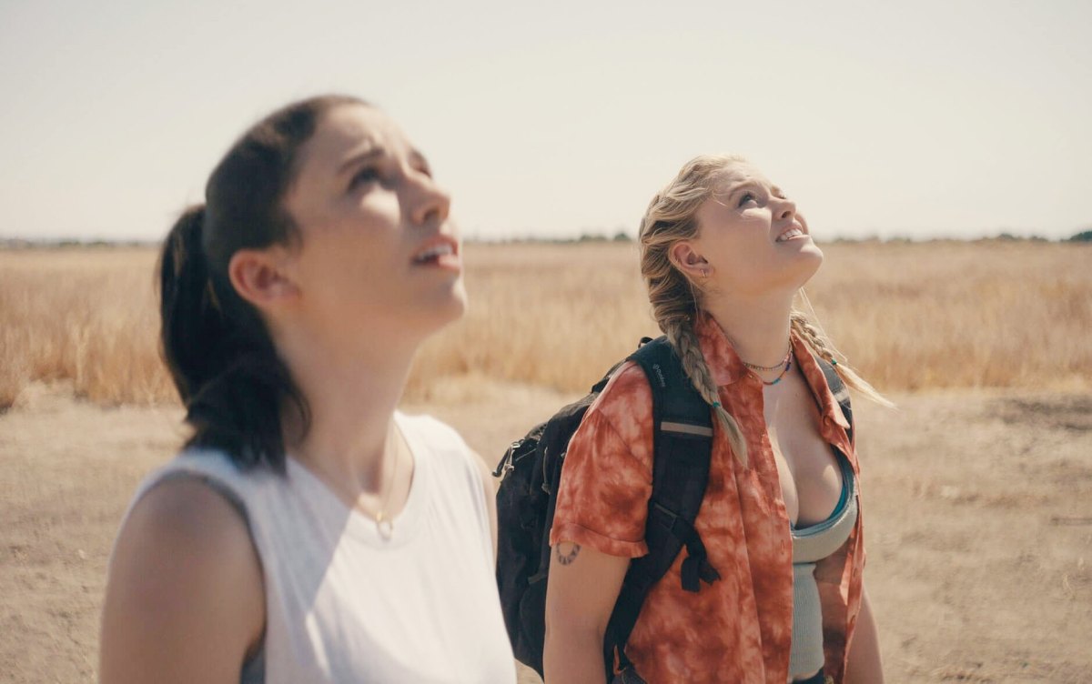 Grace Caroline Currey and Virginia Gardner in Fall