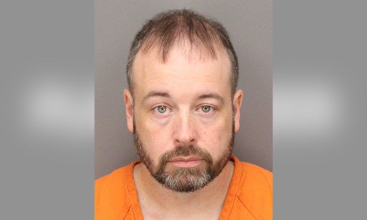 Florida Teacher Arrested After Calling Student 'Mommy' in Sexually Explicit Texts