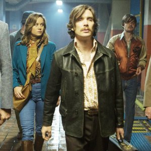 Armie Hammer, Brie Larson, Cillian Murphy, Sam Riley and Michael Smiley in Free Fire