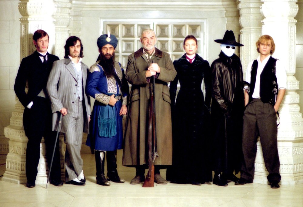 Jason Flemyng, Stuart Townsend, Naseeruddin Shah, Sean Connery, Peta Wilson, Tony Curran, Shane West in The League of Extraordinary Gentlemen
