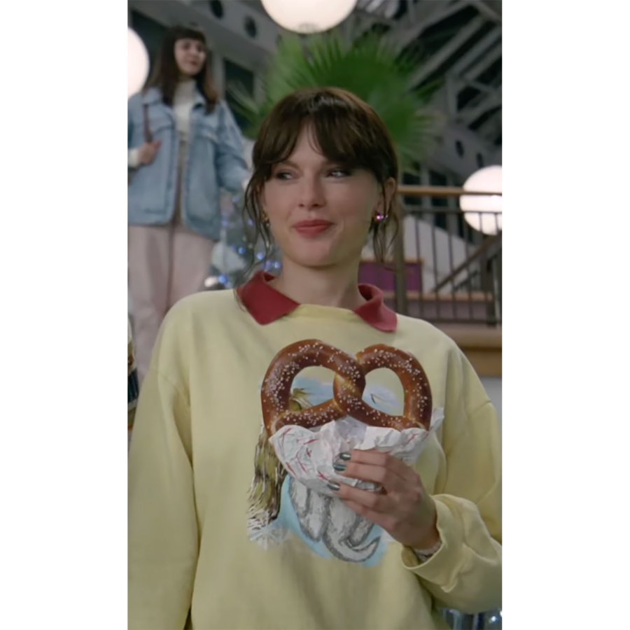 opalite Every Time Taylor Swift Wore a Brunette Wig