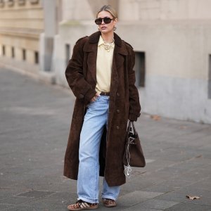 Rich Mom Sneakers