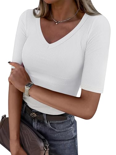 This Half-Sleeve V-Neck Screams ‘Rich Mom’ — 55% Off