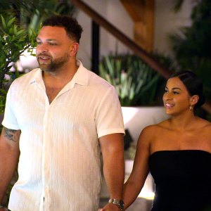 Brittany-and-Devonta-Love_Is_Blind_n_S10_E6_00_04_46_06R