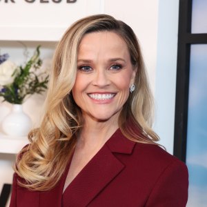 reese witherspoon floral top