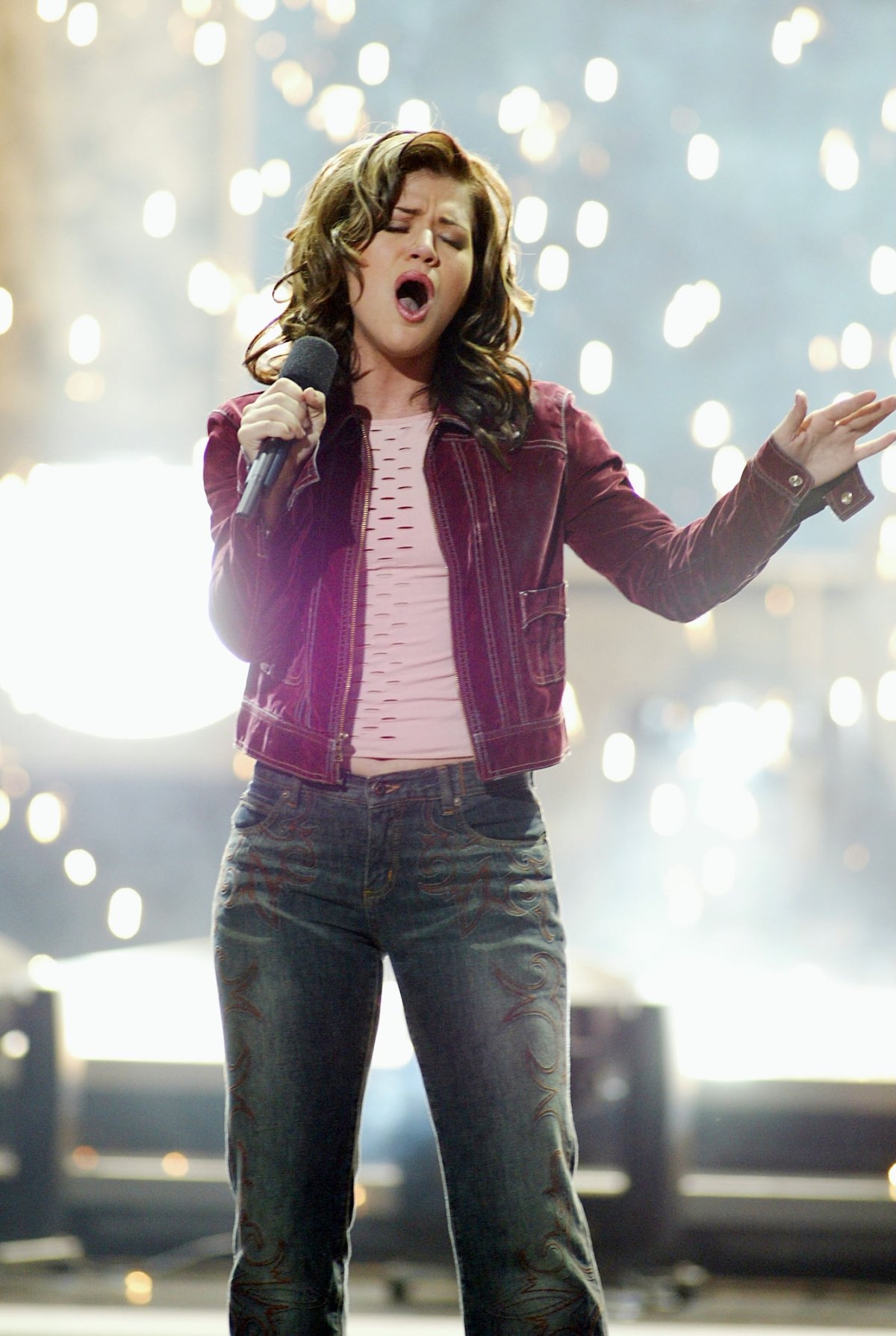 Kelly Clarkson Says She Never Got Car Prize for Winning American Idol