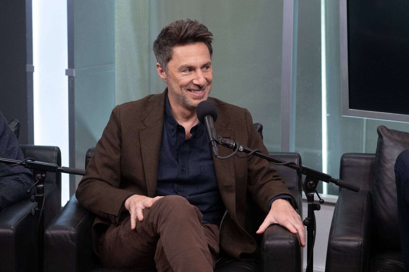How Zach Braff Quit Binge Drinking Amid Mental Health Issues