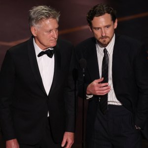 Lewis Pullman Jokes About Being Dad Bill's 'Sequel' During 2026 Oscars